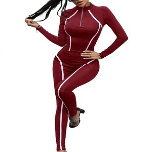 Conjunto de Yoga para Mujer con Logotipo Personalizado, Manga Larga, Transpirable, de Secado Rápido, Elástico, Ropa Deportiva para Gimnasio, Sujetador Deportivo y Leggings - Product Image 1