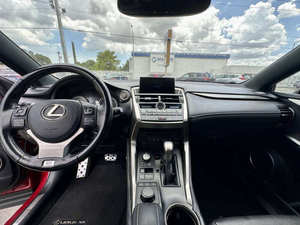 NX 200t 2021 en perfecto estado - Product Image 4