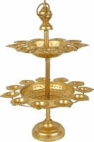 Décoration d'intérieur Nautique Europe Pot Urli en laiton avec motifs sculptés, émail doux, plaqué or, pour fleurs flottantes, élégant pour Puja