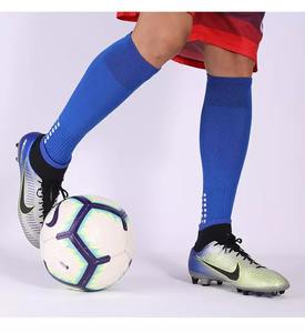 Chaussettes de compression de haute qualité populaires, chaussettes de sport antidérapantes, chaussettes de football pour hommes et enfants, chaussettes de sport courtes - Product Image 6