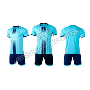Fábrica al por mayor uniforme de fútbol personalizado sublimación impresa camiseta + conjunto corto uniforme de fútbol 100% tela de poliéster - Product Image 6