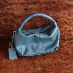 Elegant Djoen <b>Leather</b> Cowhide Handbag <b>for</b> <b>Women</b> Sheryl Bag with Zipper Closure Handmade Classic Silhouette Indonesian Design - Product Image 3