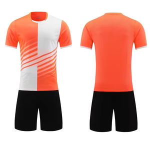 Numéro de nom d'équipe de vente chaude Uniformes d'entraînement de football de football Chemises de club avec short - Product Image 1