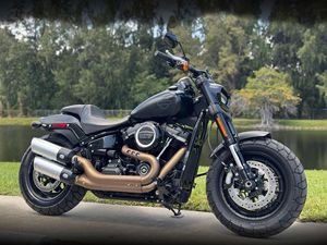Harley-Davidson Fat Bob d'occasion 2019 ®   107 disponibles à la vente - Product Image 1