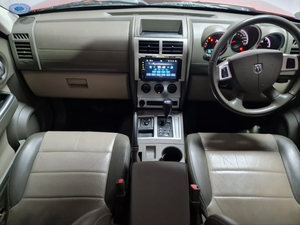 Auto Usado de Calidad a Precio Accesible, Dodge Nitro 2008 2.8 CR-D S-XT, Automático, Volante a la Derecha - Product Image 2