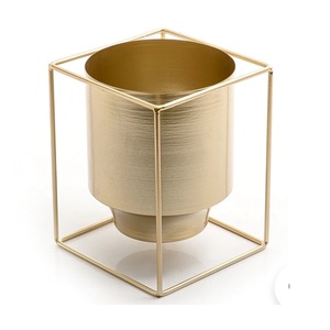 Bars Et Clubs Pot De Fleur Meilleure Vente Conception Personnalisée Vase À Fleurs Dîner Table Centres De Table Vases À Fleurs En Métal - Product Image 1