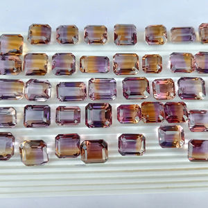 Pierres précieuses Mehrajudin, améthyste naturelle violette, forme rectangulaire, grande taille (25-30 carats), qualité supérieure, traitement par cirage/huile, lot - Product Image 1