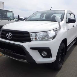 Usado 2017 T * oyota Hilux - Product Image 2
