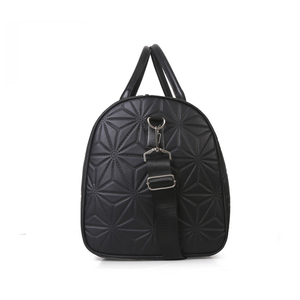 กระเป๋าผ้าไนลอนสำหรับผู้ชายน้ำหนักเบาพับเก็บได้กระเป๋า60L กันน้ำแห้งสำหรับไปยิมเล่นกีฬาใช้ในยิมโลโก้ได้ตามต้องการ - Product Image 3