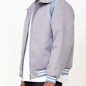 Chaqueta universitaria personalizada de moda para hombres y mujeres: perfecta para equipos escolares, eventos universitarios y ropa informal - Product Image 4