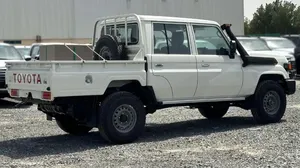 2023 pour FOR-Land Cruisers Double cabine Hardtop assez utilisé avec caméra arrière de direction à droite et sièges en cuir toit ouvrant - Product Image 3