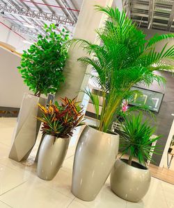 Macetas de fibra de vidrio de alta calidad personalizables, patrón circular de estilo minimalista, Color de tamaño versátil para macetas - Product Image 1