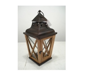 Belle lanterne en bois élégante Décor à la maison élégant et durable Parfait pour une utilisation intérieure ou extérieure - Product Image 1