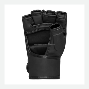 ถุงมือชกมวยหนังแท้ DWELT GEARS รุ่น DG-MG-1012 ปักโลโก้ได้ ระบายอากาศได้ดี น้ำหนักเบา สายรัดข้อมือปรับได้ ปิดด้วยแถบตีนตุ๊กแก - Product Image 4