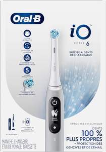 Cepillo de dientes eléctrico Oral-B iO Serie 6 con (1) cabezal de cepillo, Gris Ópalo - Product Image 3