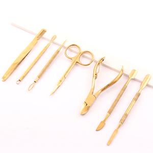 Kit Profesional de 4 Piezas para Manicura y Pedicura: Cortaúñas, Aguja para Acné, Extractor de Puntos Negros y Pinzas para Cejas, Marca Privada OEM - Product Image 2