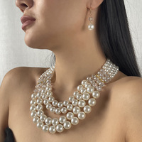Collier de perles à fermoir magnétique pour femme, élégant, tricoté, polyvalent, bijou de mode, accessoire à accent perle pour l'été