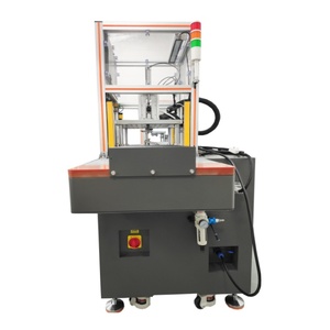 Bomba de engranajes PLC eléctrica de sujeción vertical de baja presión para moldeo de material PA, sellado de cables de datos de alta velocidad - Product Image 2