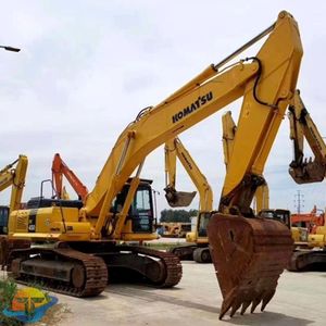 Excavadora de Orugas Usada Komatsu PC400-7 en Venta, en Buenas Condiciones, con Válvulas Hidráulicas Kawasaki y Componentes Esenciales - Product Image 1