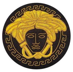 Insignes de crête de blazer sur mesure de haute qualité Crêtes familiales en laiton et en tissu personnalisées pour sacs-Qualité garantie! - Product Image 5