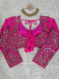 Lehnga choli ของผู้หญิงที่มีคุณภาพสูงด้วยการปักลายหนักสไตล์เจียมเนื้อเจียมตัวที่สง่างามจากอินเดียในราคาจำนวนมาก - Product Image 3