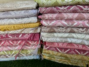 ชุดเดรสลำลองยาวถึงเข่าลายดอก - Product Image 4