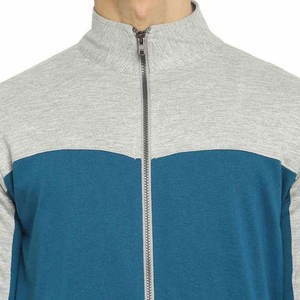 Chándales Unisex con Capucha, Casuales, Transpirables, 100% Algodón, Diseño Personalizable con Patrón Liso, Disponibles a Precio Económico - Product Image 6