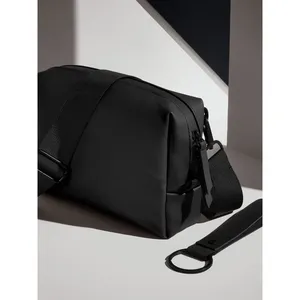 Borsa a Tracolla in PU Opaco Sostenibile, Categoria Prodotti Promozionali - Product Image 2
