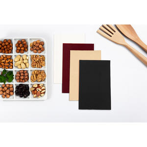 Tovaglioli Bianchi 30x48cm Piegati 1/4, Morbidi e Asciutti, 600 Pezzi, B2B - Product Image 1