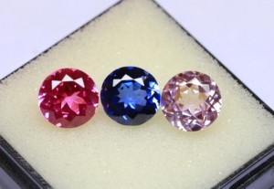 Lab Grown <strong>Ruby</strong> , Blue Sapphire , Pink Sapphire Faceted <strong>Gemstone</strong> - High Quality Synthetic Gems Available In 8mm <strong>Round</strong> Shape - Product Image 2