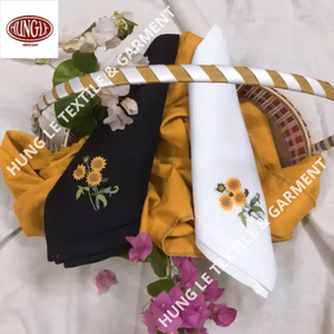 ผ้าเช็ดหน้าปักมือลายสัตว์ดอกไม้ปรับแต่งได้สำหรับโอกาสแสดงความยินดี - Product Image 1