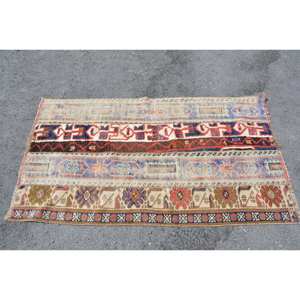 Alfombra Kilim Turca Vintage Ecológica Tradicional Beige Roja 2.7 x 4.8 pies con Retazos de Lana y Base de Látex para Comedor, 10mm, Abstracta - Product Image 3