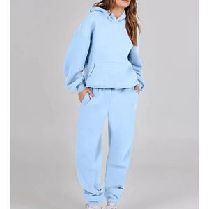 Ensemble survêtement personnalisé pour l'hiver 100% coton pour femmes - Product Image 3