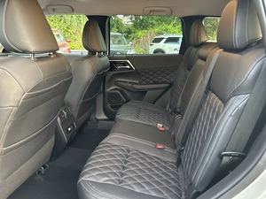 Super Offre ! Mitsubishi Outlander 2022 Prêt à être expédié - Product Image 2