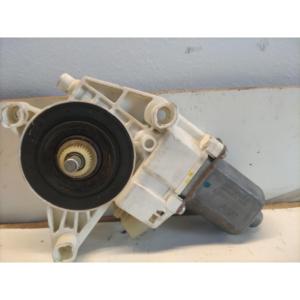 MOTORE ELETTRICO PER FINESTRINO ANTERIORE SINISTRO MERCEDES Classe M 2a Serie 0130822273 (05>11) - Product Image 1