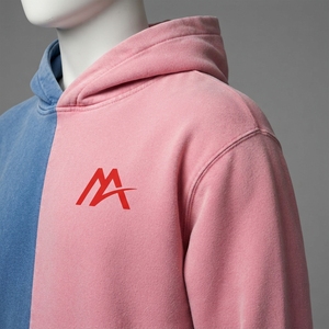 เสื้อฮู้ดผู้ชาย MATTIERA สีชมพู-น้ำเงิน ทูโทน พิมพ์โลโก้สีแดง ผ้าฟลีซ สไตล์สตรีทแวร์ลำลอง เสื้อฮู้ดแบบมีฮู้ด สั่งทำขายส่ง OEM - Product Image 4