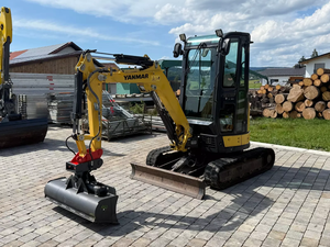 Mini-excavatrice sur chenilles compacte hydraulique VIO23 jaune pour l'amélioration des terres agricoles à vendre - Product Image 6