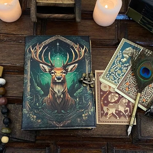 Journal en cuir vintage fait à la main avec Deer Print Spell Book of Shadows Spiral Bound Grimoire Journal - Product Image 1