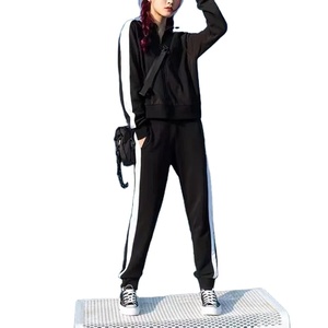 ชุดกีฬาสองชิ้นสำหรับผู้หญิงชุดกีฬาสไตล์เกาหลี - Product Image 5