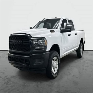 Camioneta R-2500 Tradesman 2024, Blanca Brillante con Acabado Transparente, Usada en Buen Estado y a un Precio Accesible, Motor V8 de 6.4L y 410 HP, Automática - Product Image 1