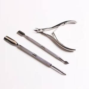 3 uds. De pinzas para uñas profesionales de la mejor calidad a la moda con empujador de cutículas, recortador de piel de acero inoxidable para uñas profesionales - Product Image 1