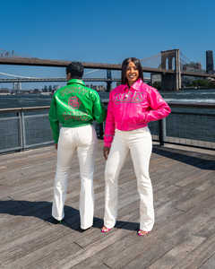 Chaqueta Universitaria Estilo Bomber de Cuero Sintético para Mujer, Diseño Delta Sigma Theta, con Letras Griegas Personalizadas y Cierre de Cremallera - Product Image 4