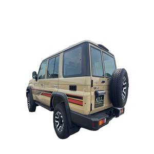 สำหรับ GRJ 76 LX+ รุ่นปี 2025 ขนาด 4.1-6 ลิตร เกียร์อัตโนมัติ รถ SUV หุ้มหนัง พร้อมหลังคาซันรูฟแบบพาโนรามา - Product Image 1