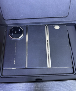 (EF) Diseño definitivo del HUAWEI Mate XT - Plegable en tres partes - Product Image 2