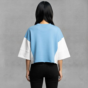 Camiseta deportiva holgada de algodón 100% para mujer, cuello redondo, lisa, sin estampado, estilo crop top, talla grande, OEM/ODM. - Product Image 2
