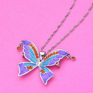 สร้อยคอผีเสื้อ Medsor Exquisite ประดับด้วยคิวบิกเซอร์โคเนียหลากสีสัน ดีไซน์เรขาคณิต วัสดุโลหะผสมและทองเหลือง เหมาะสำหรับเป็นของขวัญ สร้อยแบบกล่องทันสมัย - Product Image 3