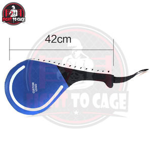 Cibles de frappe et de coup de pied en cuir et PVC de la plus haute qualité pour l'entraînement au kickboxing - Product Image 6