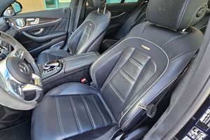 Mercedes-AMG E63 S Sedán 2019 Usado en Excelentes Condiciones, Motor V8 Twin-Turbo de 603 hp, Tracción en las Cuatro Ruedas, Equipado con Muy Poco Equipamiento Adicional, Mayormente sin Modificaciones - Product Image 5