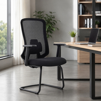 Chaise d'accueil commerciale avec dossier en maille et base en forme de traîneau, pour bureau et réception, avec accoudoirs fixes - Fabricant