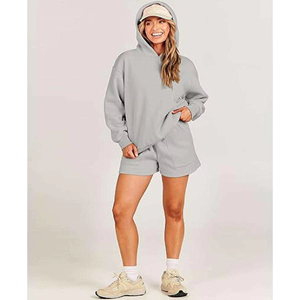 Ensemble assorti pour femmes, sweat-shirt et short au-dessus du genou, tissu respirant et léger, toucher doux, tenue décontractée d'été - Product Image 2